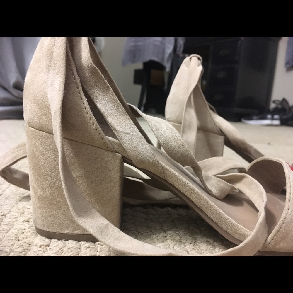 Tan heals - Picture 5 of 5